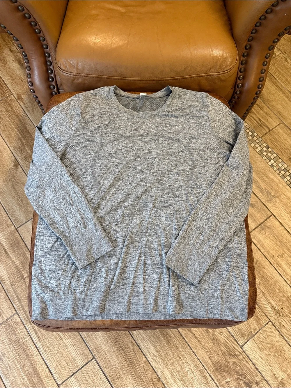 Lululemon Swiftly Tech Long Sleeve Breeze Relaxed Fit Sz 12 Slate Grey White
